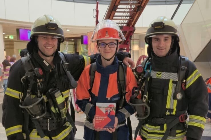 Feuerwehr feiert 150-jähriges Jubiläum im Isenburg-Zentrum weiter